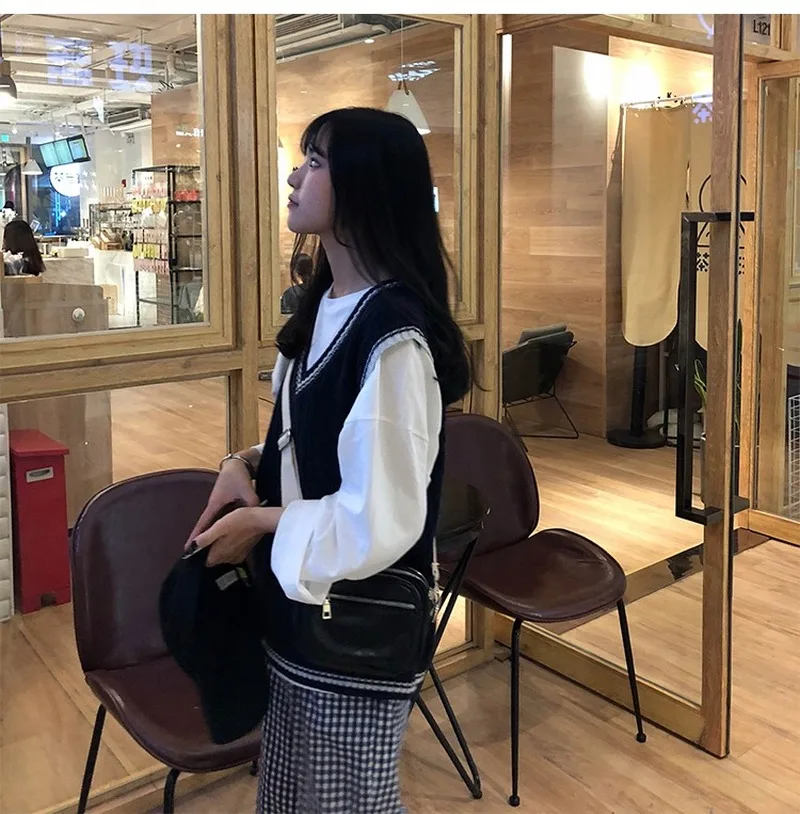 Korean Style V-neck Sweater 2022 Autumn and Winter Vest Solid Sleeveless Pullover Women Fashion Clothing All-match 10971 | Женская