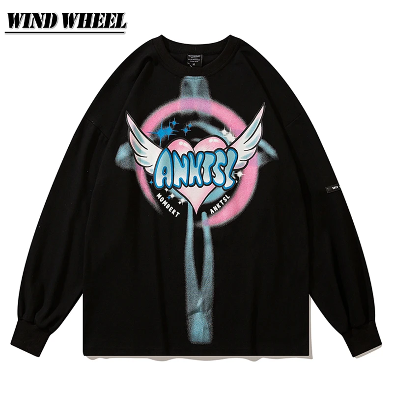 

Hoodies & Sweatshirts