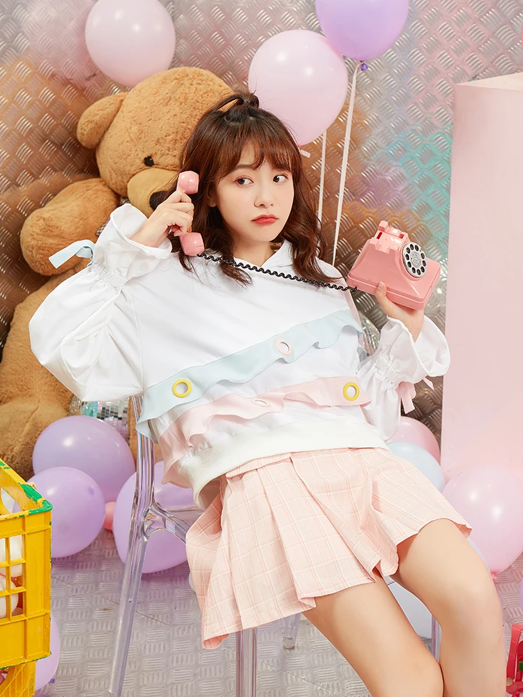 

Princess sweet lolita hoodies Spring sweet girl college color matching Ruffle loose short bow tie white Hoodies women VC304