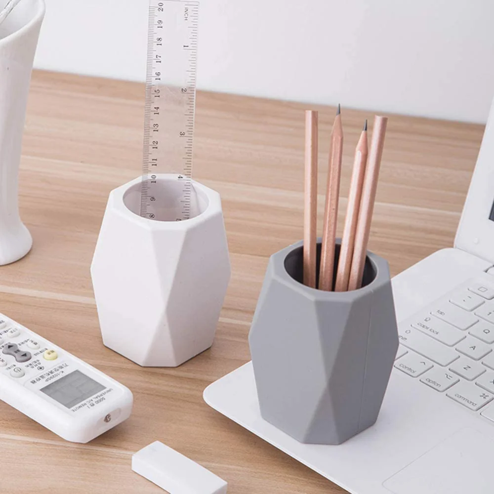 

1 Pc Geometry Shape Pen Holder Silicone Pencil Container Multiple-use Desktop Stationery Organizer for School Office (White)