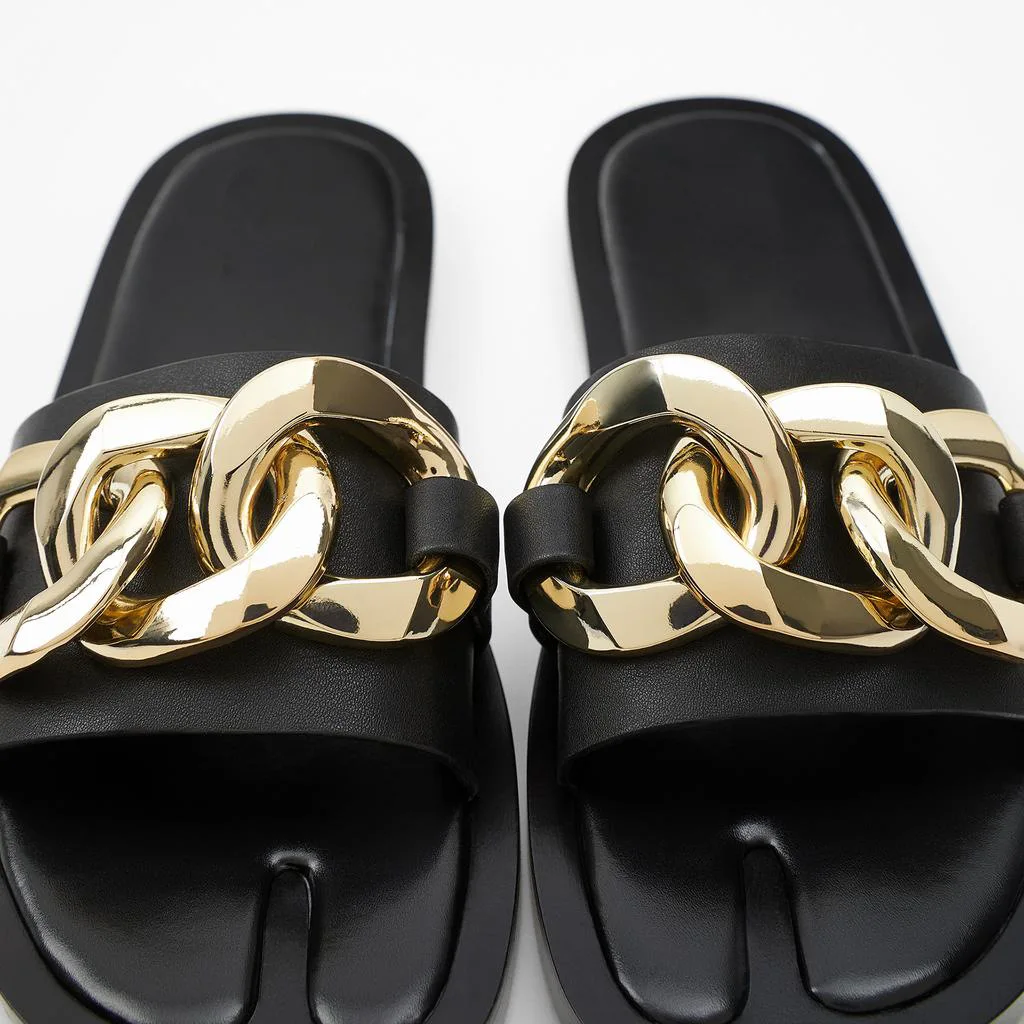 

2021 summer new style Korean fashion trend flat shoes women's shoes beige sandals one-word slippers sandals With chain