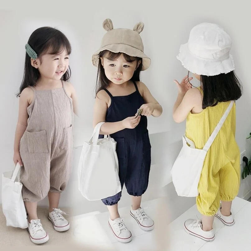 Детский комбинезон на лямках однотонный хлопковый для мальчиков и девочек лето