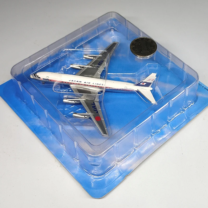 Литье под давлением 1/400 масштаб JAL DC 8 около 11 см японские авиалинии модель