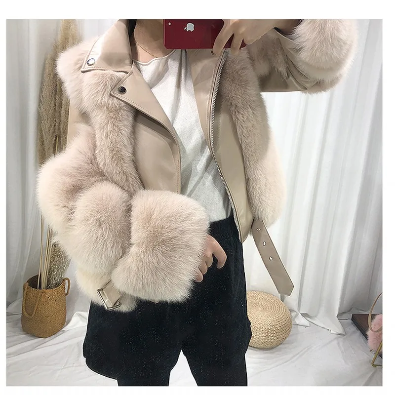 Женская теплая тонкая зимняя куртка из натурального меха Роскошная Шуба Лисьего