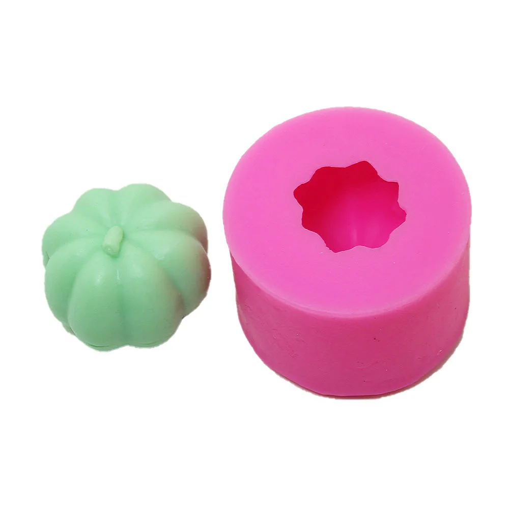 

1Pc Home Decoration Halloween Pumpkin Mold Handmade Candle Mold Scented Candle Mini Size DIY Tools