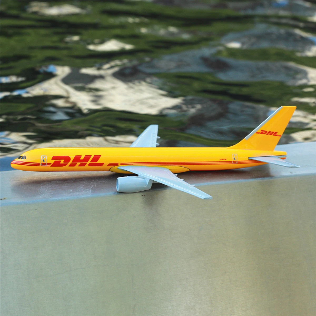 

DHL Boeing 757 Airplane Diecast Aircraft Model 6" Metal Plane Aeroplane Home Office Decor Mini Moto Toys for Children