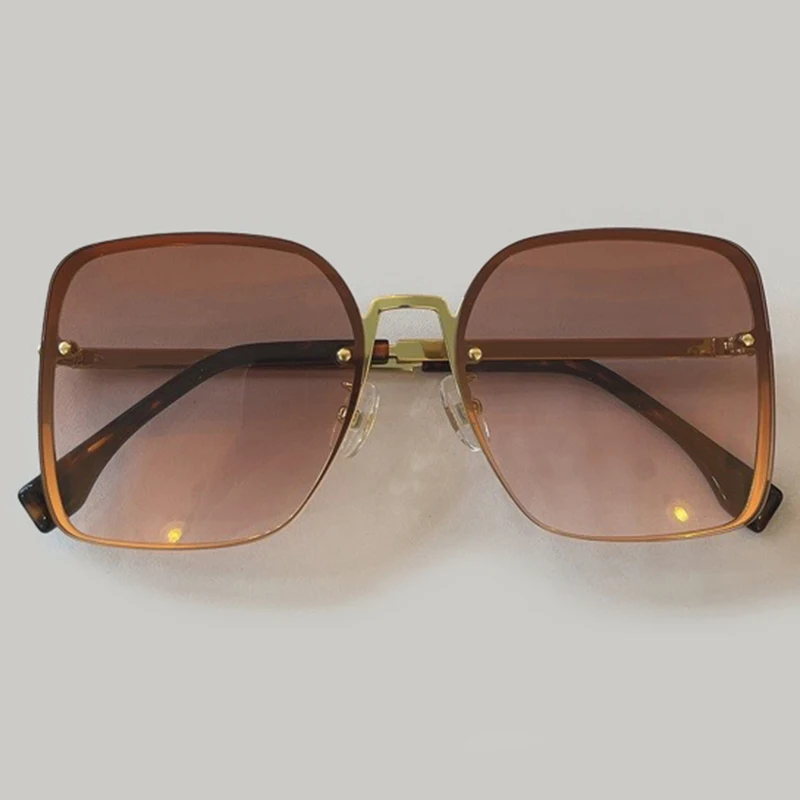 

Солнцезащитные очки в металлической оправе UV400 для мужчин и женщин, роскошные квадратные модные градиентные солнечные очки с футляром