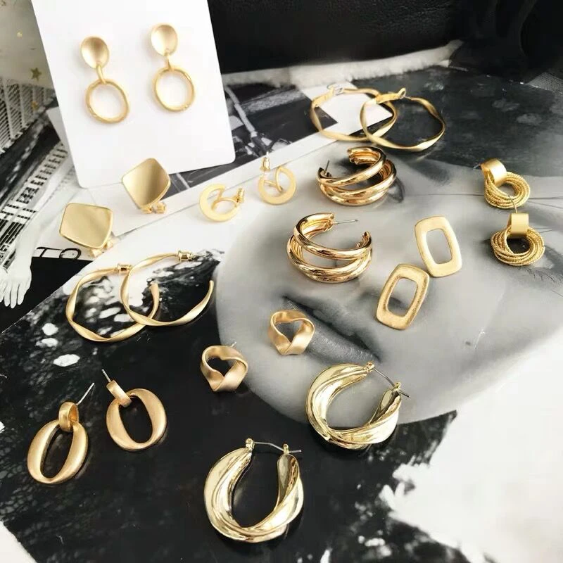 

Vintage Statement Irregular Geometric Earrings Large for Women Golden Color Metal Pendant Trend Fashion Jewelry Accessories