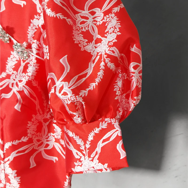 

TWOTWINSTYLE Vintage Print Short Blouse For Women Stand Collar Puff Sleeve Casual Chinese Style Blouse Female Fashion New Tide