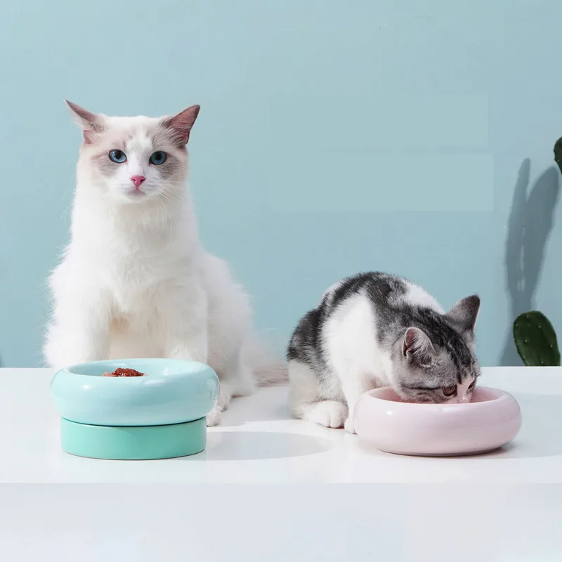 

Новый Керамика миска для домашних животных кошек Кормление щенка поставляет двойной миски для домашних животных собак Еда поилка для собак...