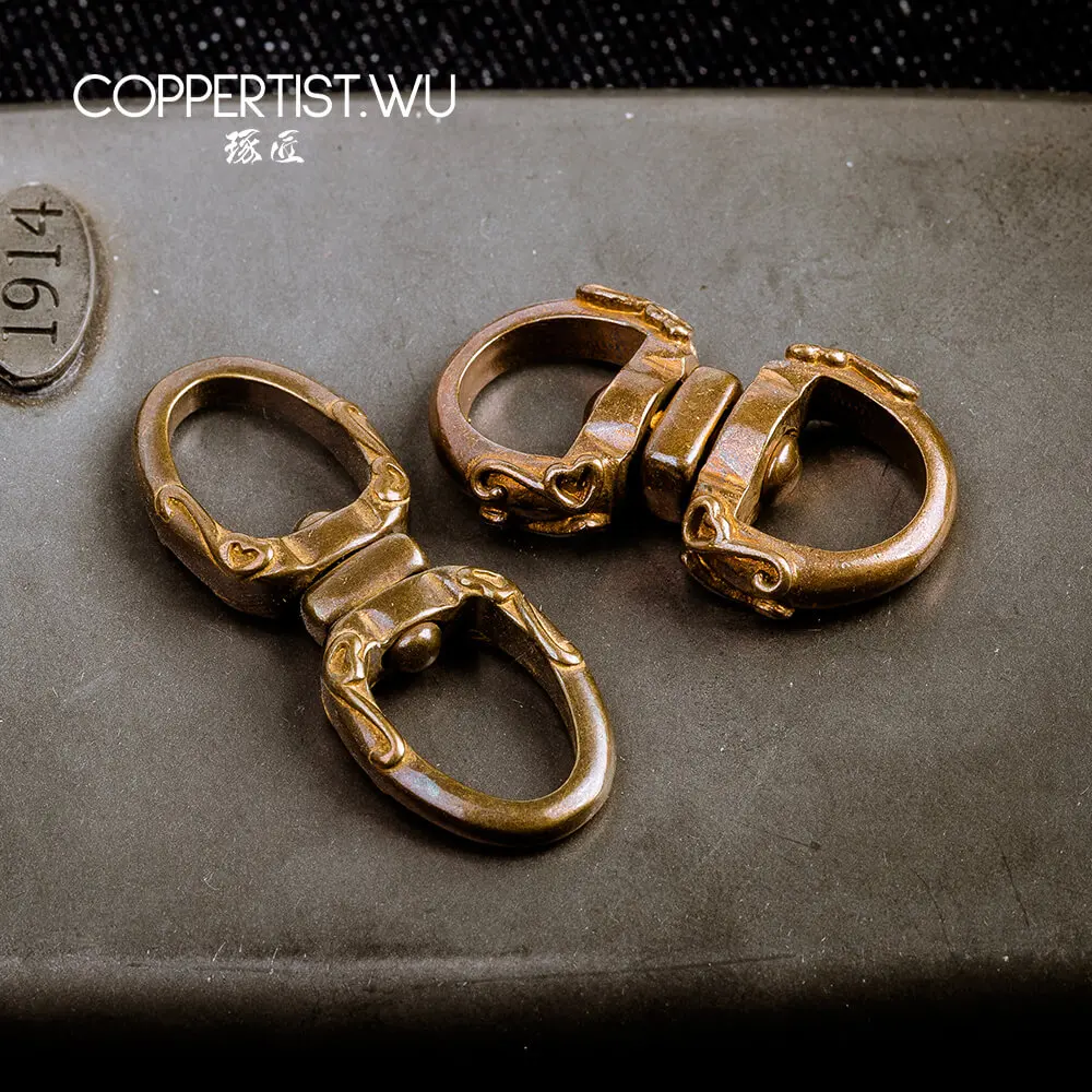 Coppertist. wu форма восемь латунных декоративных узоров карабин поворотный замок