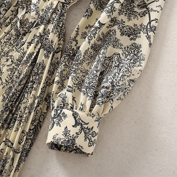 

2021 Spring Women's elegant pleated dress France style print long sleeves Dress B763