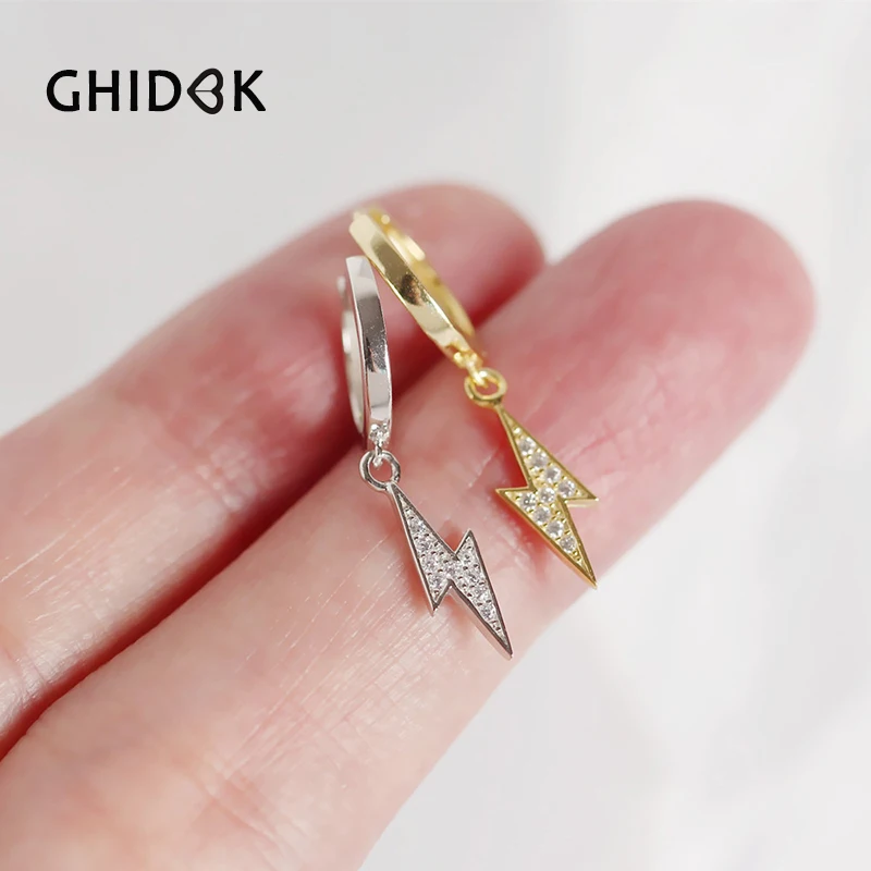 

GHIDBK Ins Little S925 Silver Cubic Zirconia Charm Hoop Earrings Mini Lightning Bolt CZ Earring Dainty Huggie Earring Women Aros