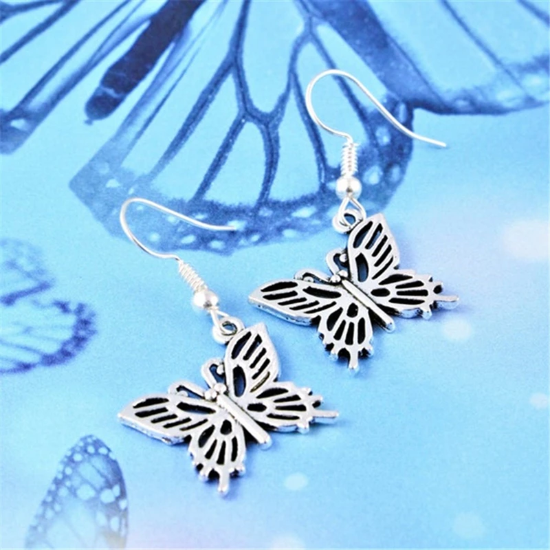 

Серьги с бабочками, висячие серьги, украшения с бабочками, подарок для подруги, изящные серьги, модные серьги для нее