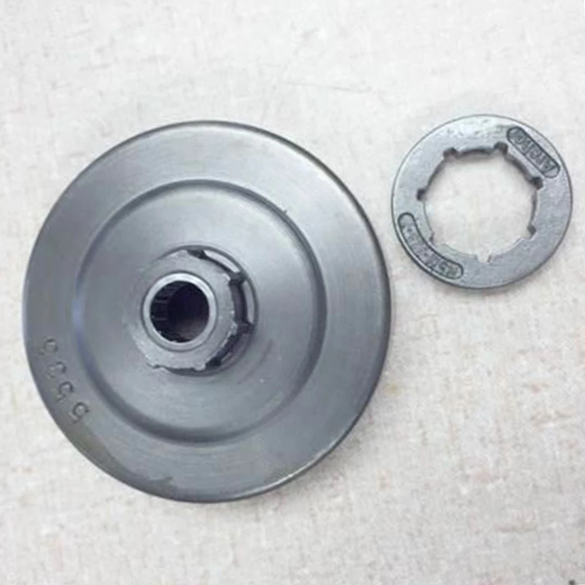 

MS210 Sprocket MS230 MS250 1123-007-1027 1123-007-1032 Spare Replacement