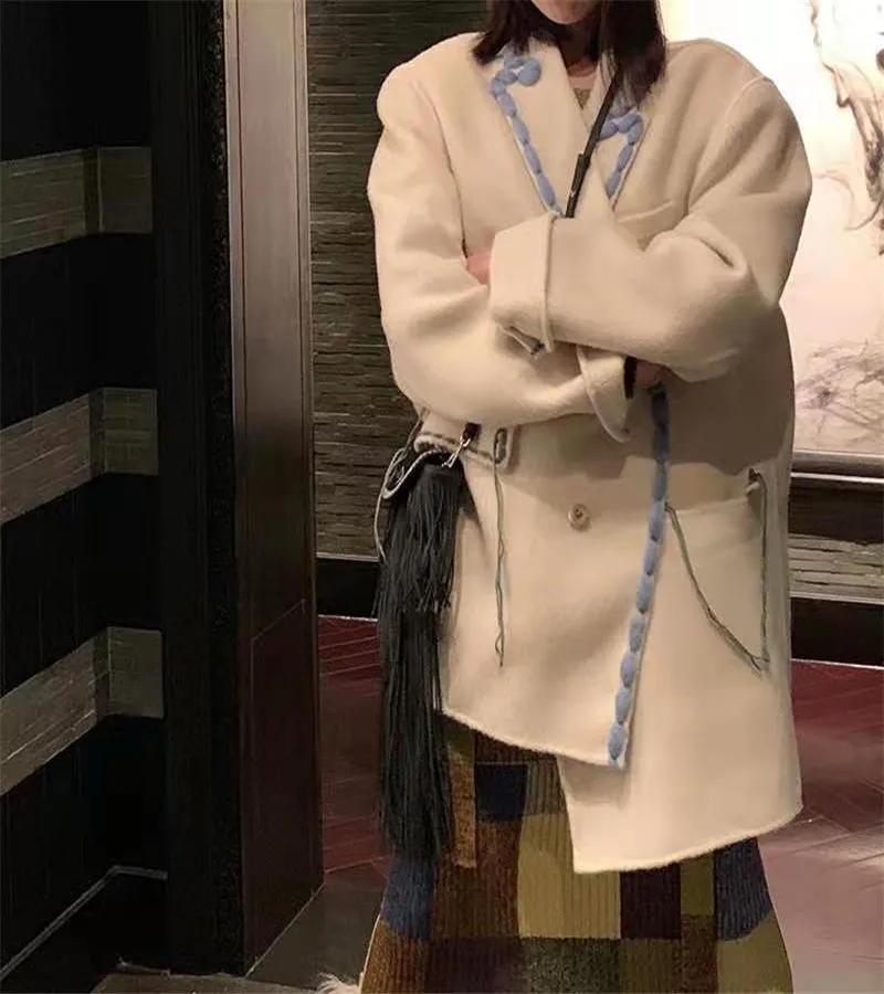 

2021 net red with retro tassel shoulder messenger bag small new fashion waist bag women's fashion bag