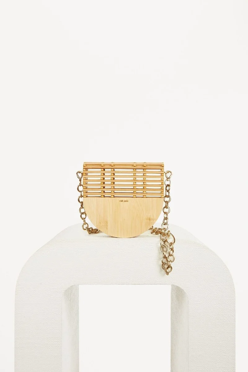 

Retro Style 2021 New Trendy Bamboo Bag Hollow Shoulder Bag Women Woven Saddle Bag Outdoor Thick Chain Bag Beach Bag