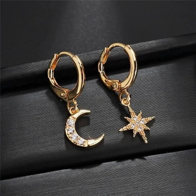 

Star Moon Stud Earrings for Women Classic Asymmetric Earring Female Jewelry Korean Fashion Earrings