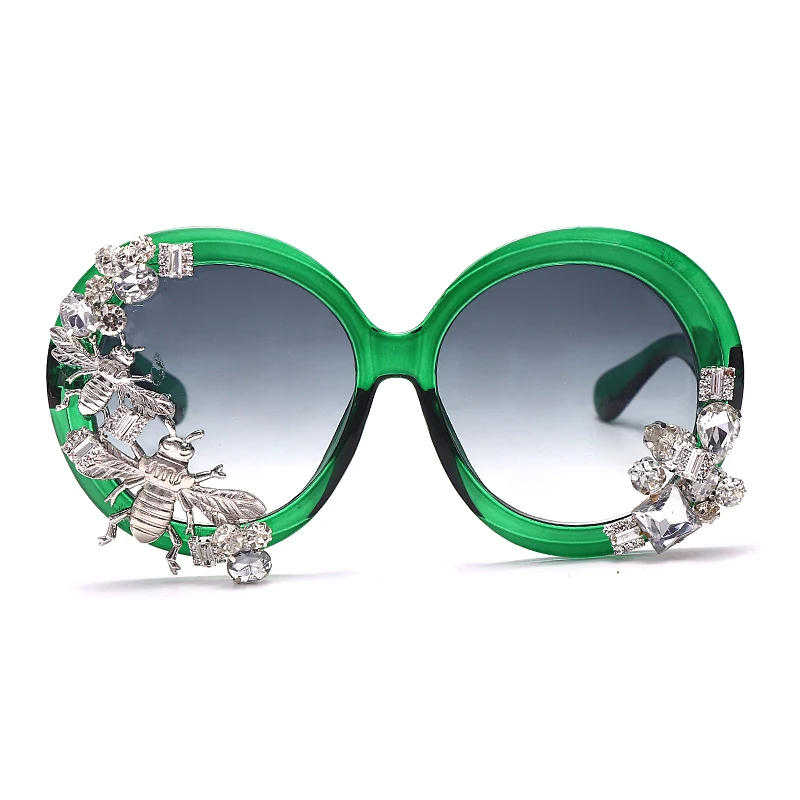 Большие круглые солнцезащитные очки для женщин тренд 2021 стразы со стразами