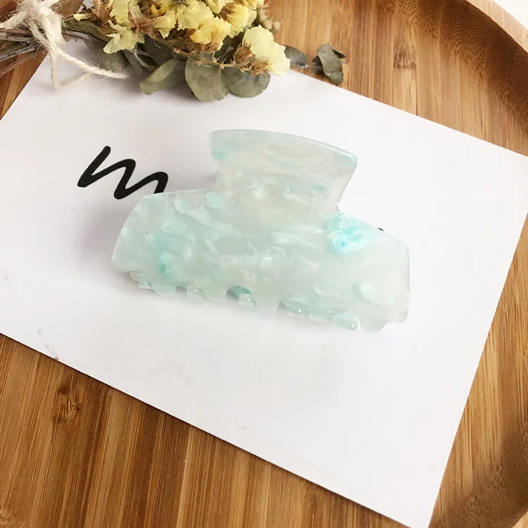 

Korean Horsetail Resin Acetate Bohemian Shell Hairpin Women Sweet Hair Claws Clips Hair Accessories Ladies Large Girls Headwear