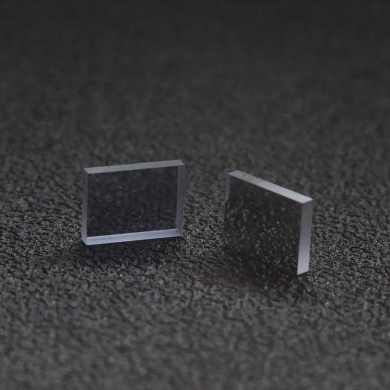 

Optical Glass 20mm Right Angle Refraction Triangular Prism for Teaching Light Spectrum Rainbow Prism Physics Teaching Refracted