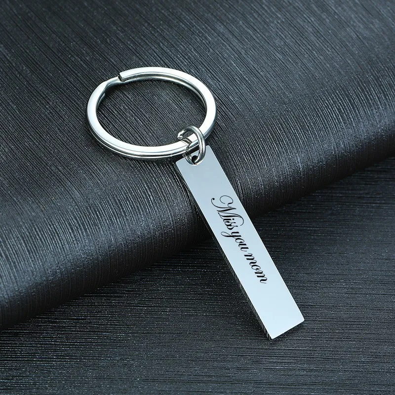 Квадратные брелоки с гравировкой на заказ простые плоские Серебристые из