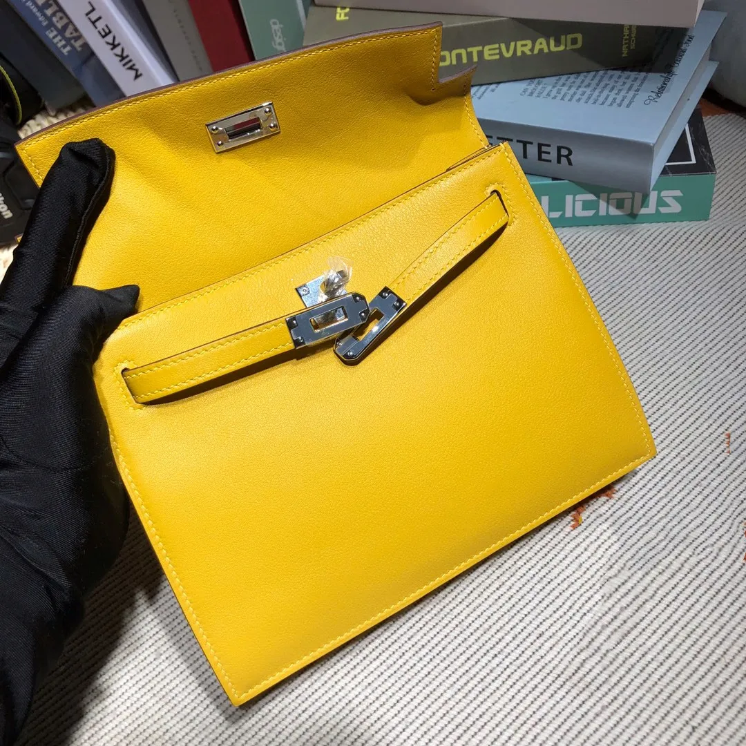 

Handmade Luxury PURSE,Brand DanSe HANDBAG,22CM,Yellow MINIBAG,Swfit Leather,Wax Lline Stitching,