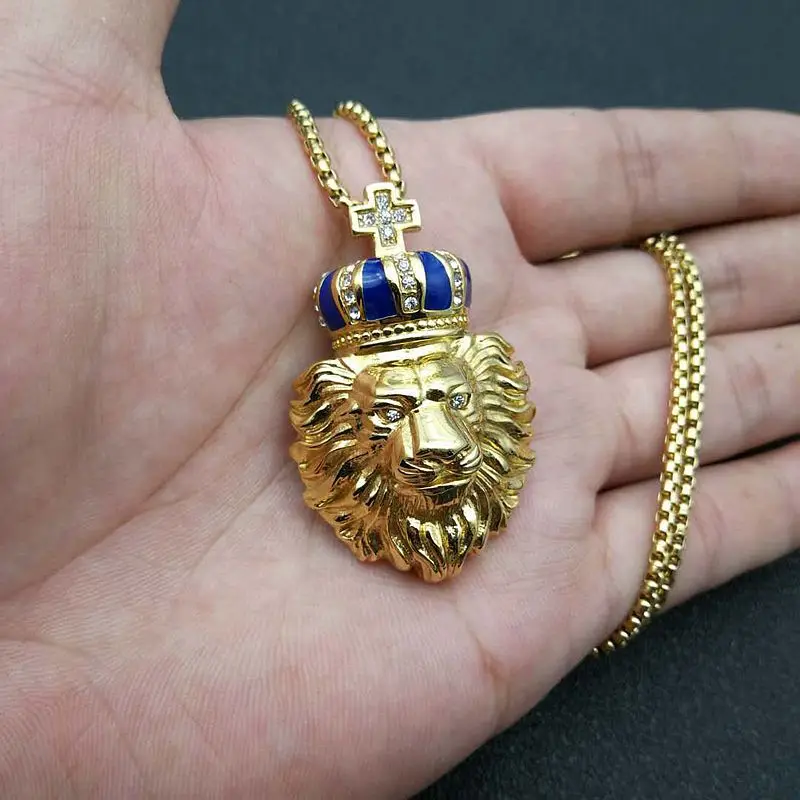 

WANGAIYAO New Men's Stainless Steel Necklace Titanium Steel Color Preserving Gold-plated Diamond Crown Lion Head Pendant Necklac