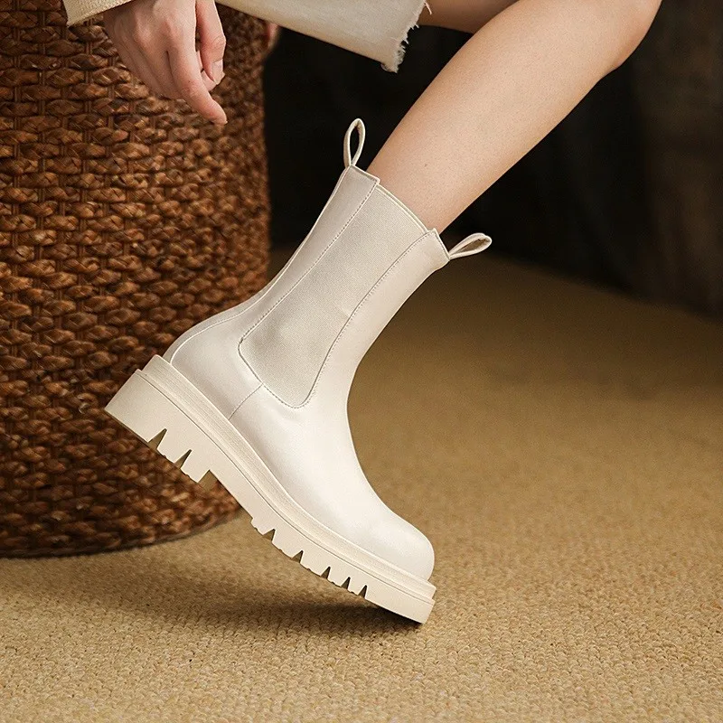 

Women Boots Luxury Brand High Quality 2021 Autumn Winter Platform Slip On Chunky High Heels Gothic Motorcycle Boots Big Size 43