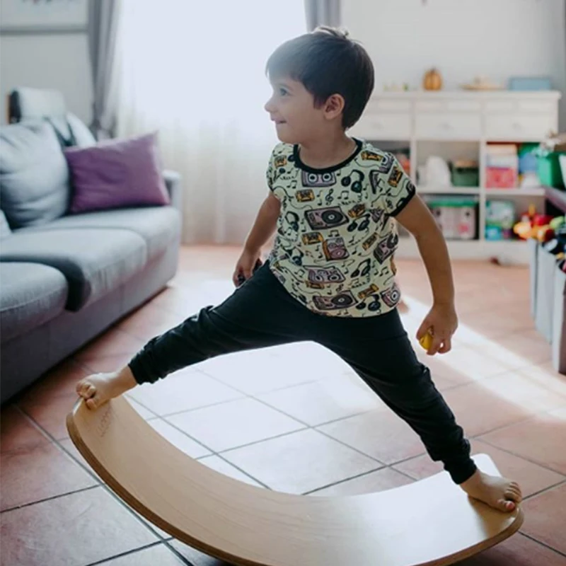 Doki Toy Wooden Balance Board Children Curved Seesaw Yoga Fitness Equipment Baby Indoor Toys Kids Outdoor Sports 2021 | Игрушки и хобби
