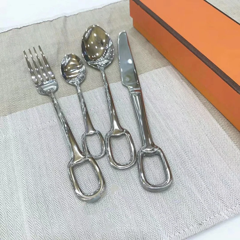 Luxury Fork Spoon Knife 4PCS Set With Box Cutlery For Holiday Party Wedding Gifts Kitchen Home Table Decor | Дом и сад