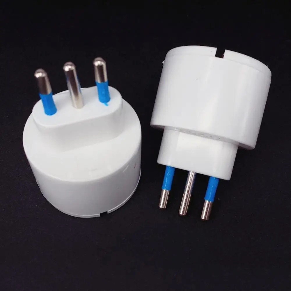 

European Euro Eu Plug To Italy Standard Power Plug Adapter Socket 10A 16A Travel Converter AC 110~250V