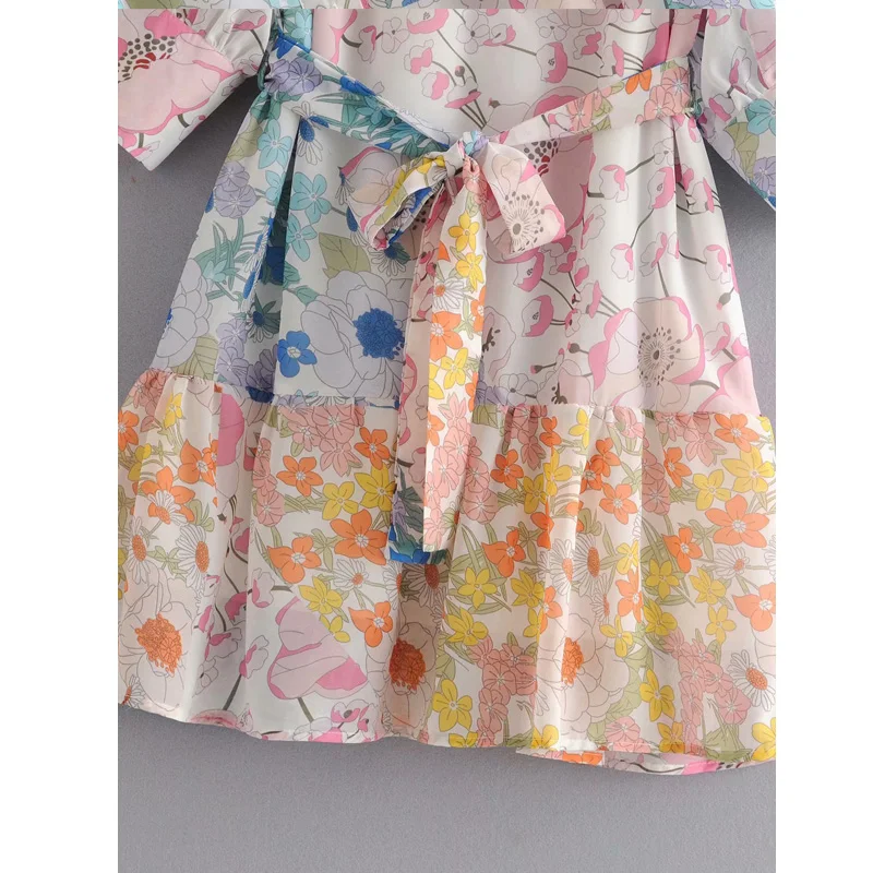 Модное женское платье с вышивкой и галстуком-бабочкой в иностранном стиле