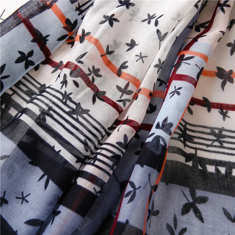 

Fashion Spring /summer Women Cotton Scarf Flower Beach Hijab Shawls and Wraps Female Foulard Echarpe Designer Bandana Headband
