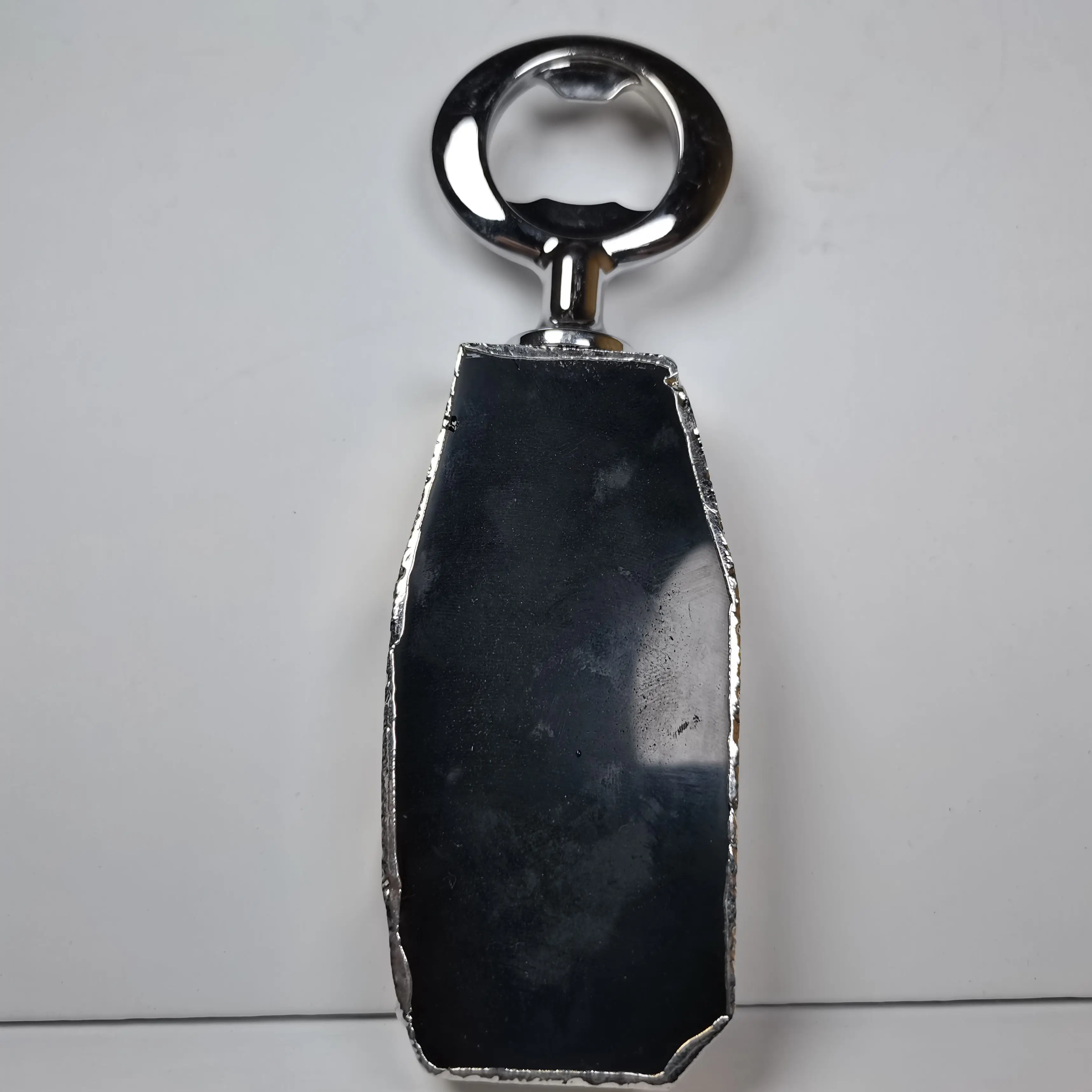 

1pcs Natural stone bottle opener beer bottle opener personality obsidian crystal electroplating gold edge si