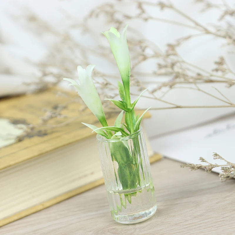

1 Pc Simulation Potted Plants Dollhouse Miniature Glass Bottle Lily Flower Green Plant In Pot Home Decor 88*20mm