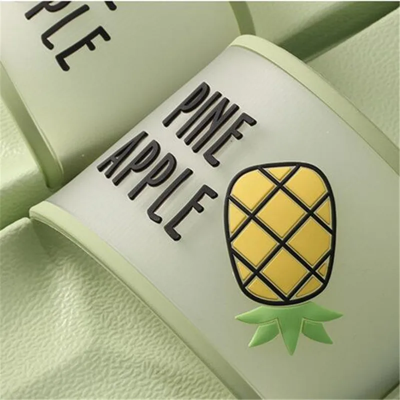 

2021 Summer Slippers Shoes Women Cute Fruit Jelly Color Transparent Open Toe Flip Flops Clear Outdoor Beach Slides Sandals Girls