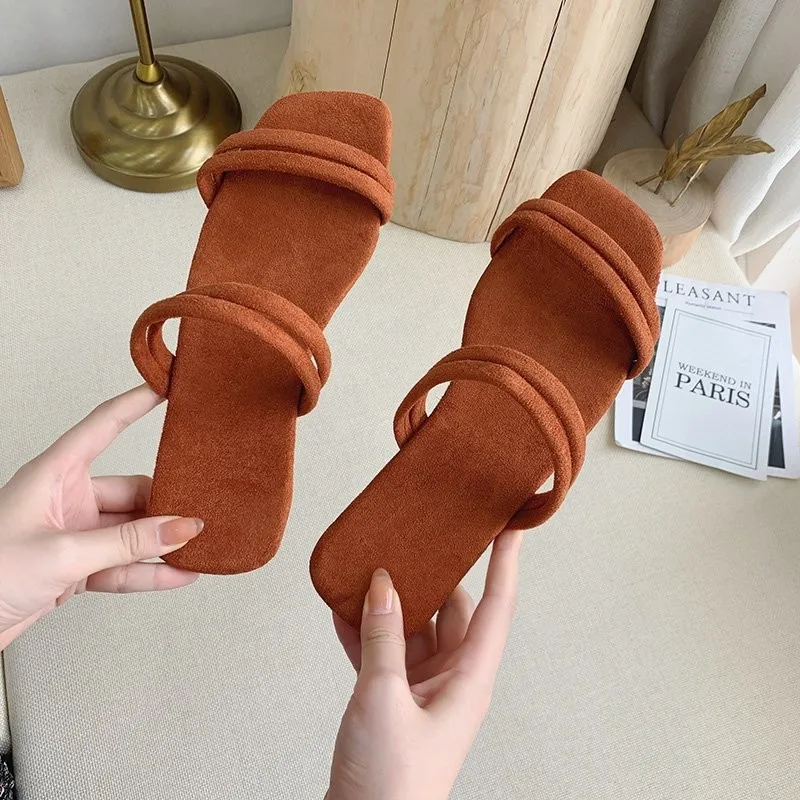 

Latest Design Summer Women Slippers Microfiber Leather Outside Geometric Rome Style Slippers