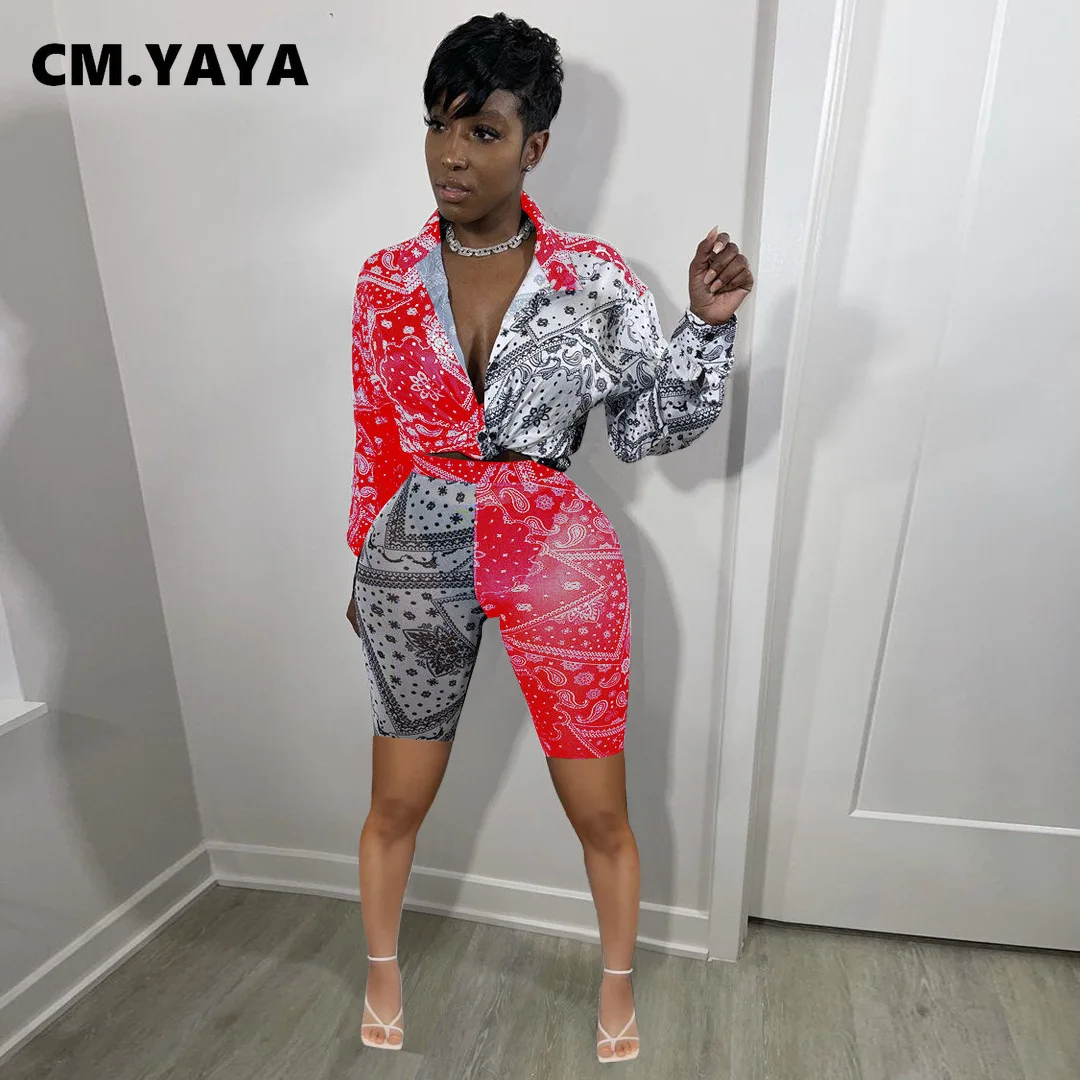 Женский комплект с принтом пейсли CM.YAYA блузка длинным рукавом и шорты из двух