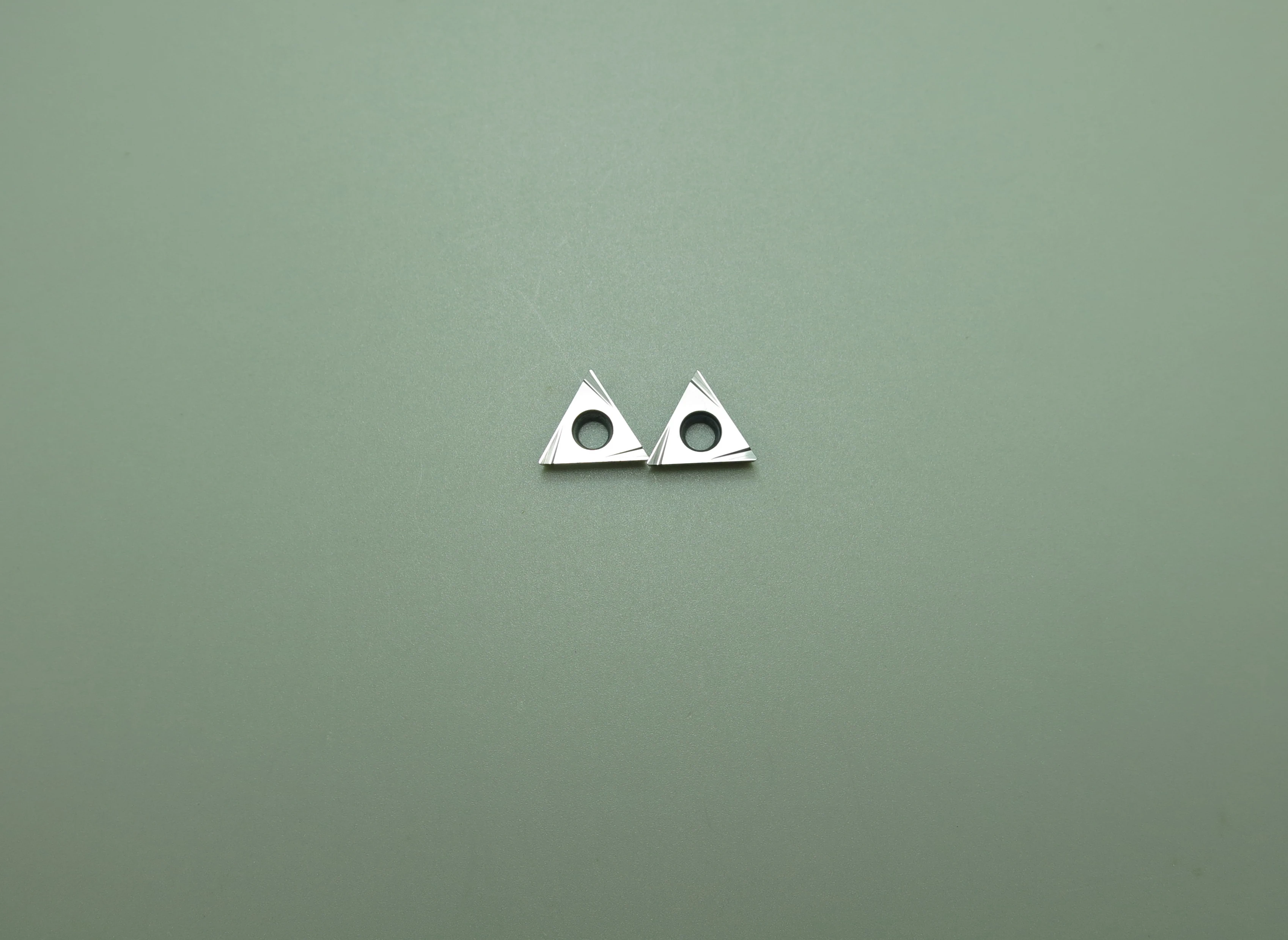 

TCGT110204L-W Carbide Ceramic Insert Square Of Drill Indexable Inserts Triangle TCGT Cutting Insert TCGT110202L-W for steel cut