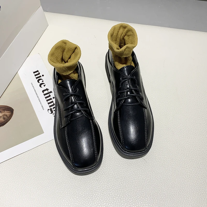 

2020 New listing Classic high quality Small Leather Shoes Casual Comfortable non-slip wear-resisting Zapatillas Mujer W30-07