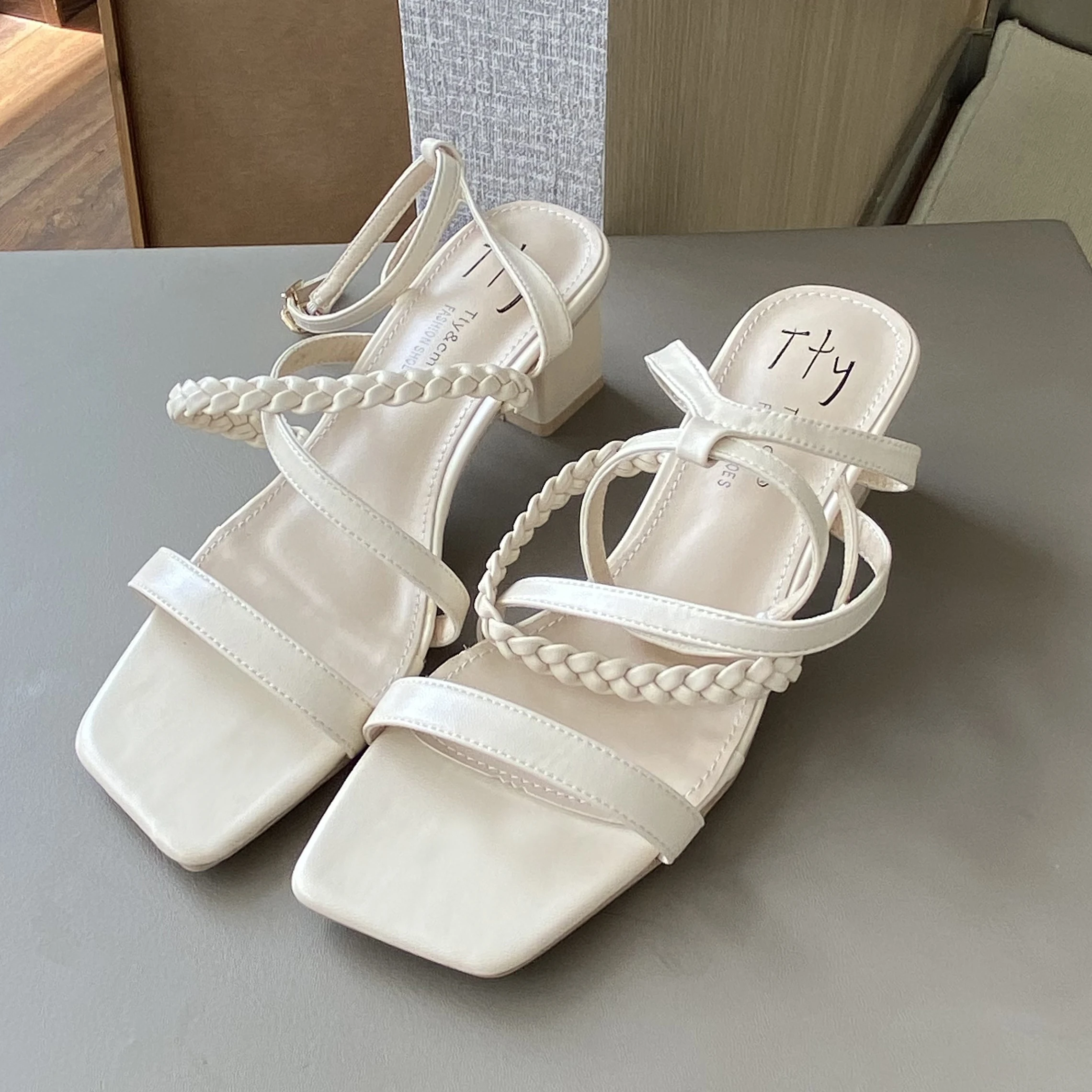 

Bailamos Retro Woman Shoes High Heel Sandals 2021 Summer All-Match Original High-heeled Girls Outside Shoes Party Sandalias