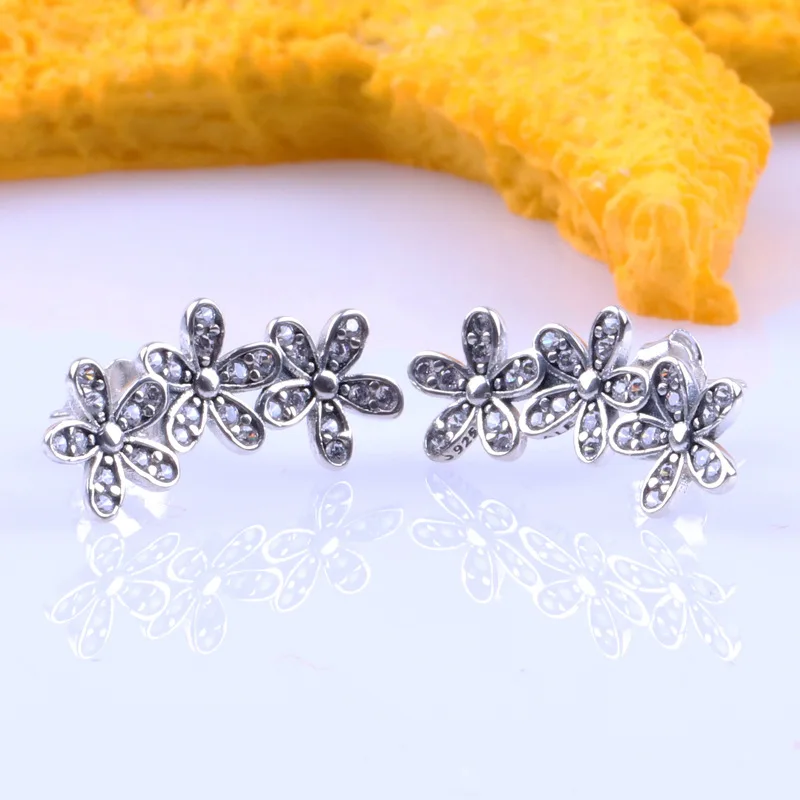 

925 Sterling Silver Pan Earring Dazzling Daisy Clusters With Crystal Studs Earring For Women Wedding Gift Fashion Jewelry