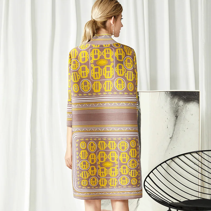 Размера плюс платье для женщин 45-75 кг Сезон весна-осень Новинка С высоким плотно