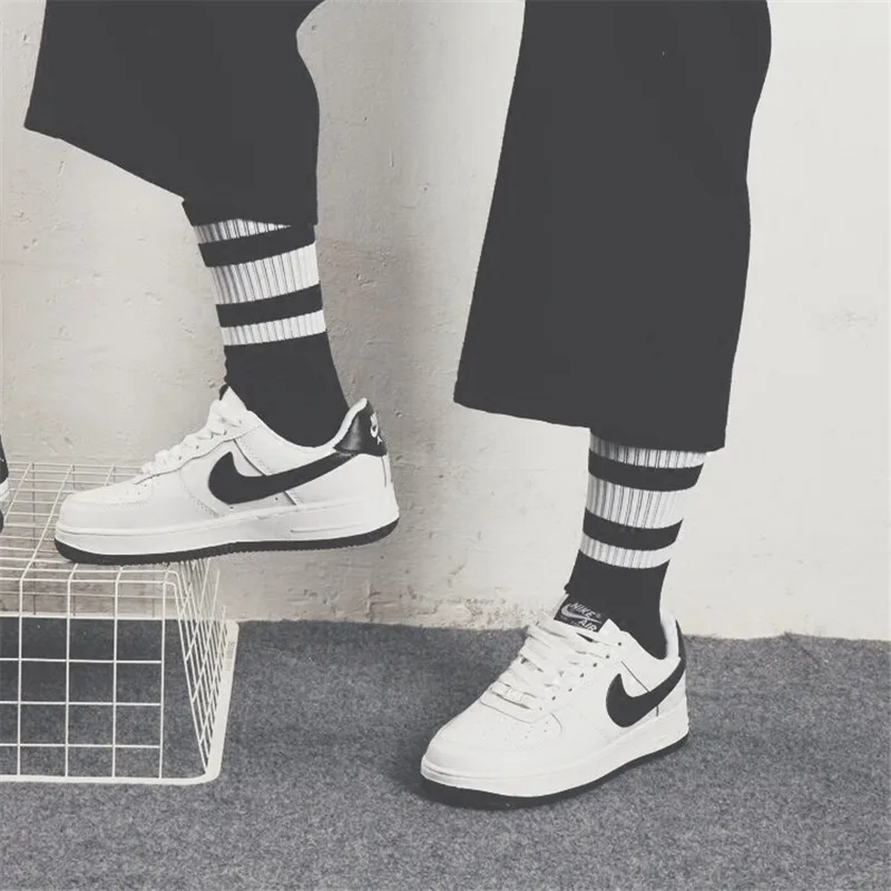 REFJJ 1 пара мужских хлопковых чулок в черно белую полоску удобные зимние теплые