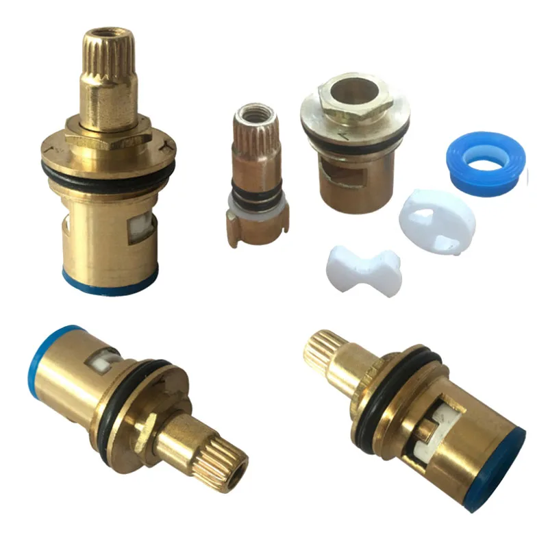 

G1 / 2"Single Faucet Valve Quick Opening Valve Water Tap Accessories Copper+ Iron Suitable For Bathrooms, Washrooms, Kitchens
