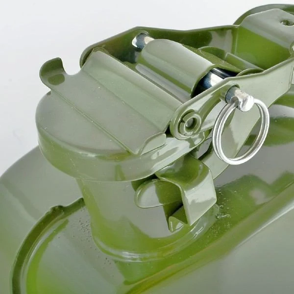 Канистра SKYWAY S02601002 металлическая 10л вертикальная антикоррозийное покрытие