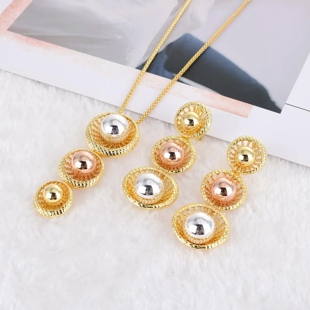 

Viennois Dubai Jewelry Set For Women Mix Color Geometric Hollow Bead Necklace And Drop Earrings Jewelry Set Fashion Jewelry Set