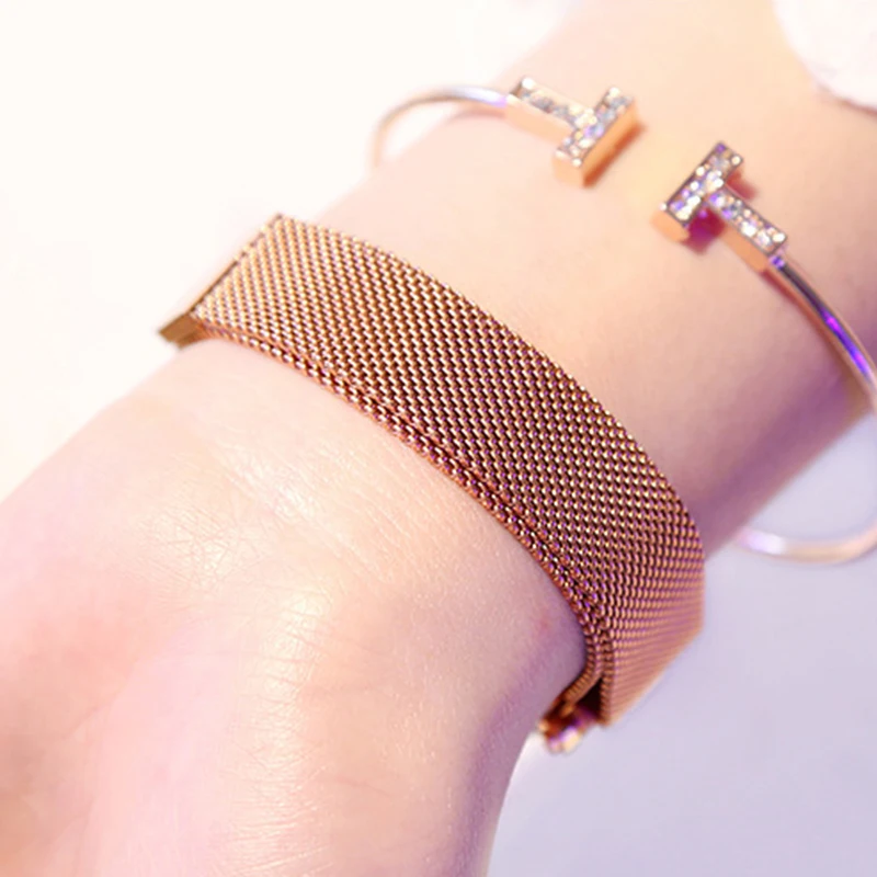 Женские кварцевые часы с магнитной застежкой роскошные модные цвета розового