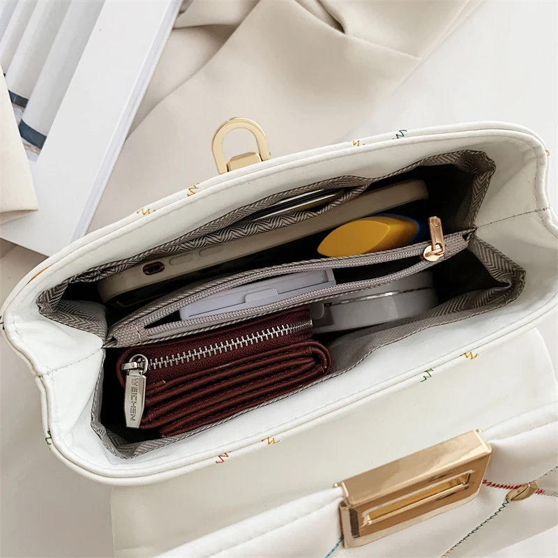 

New Chain Shoulder Bags for Women Fashion High Quality Soft PU Leather Multicolor Thread Ladies Luxury Small Crossbody Bag 55z